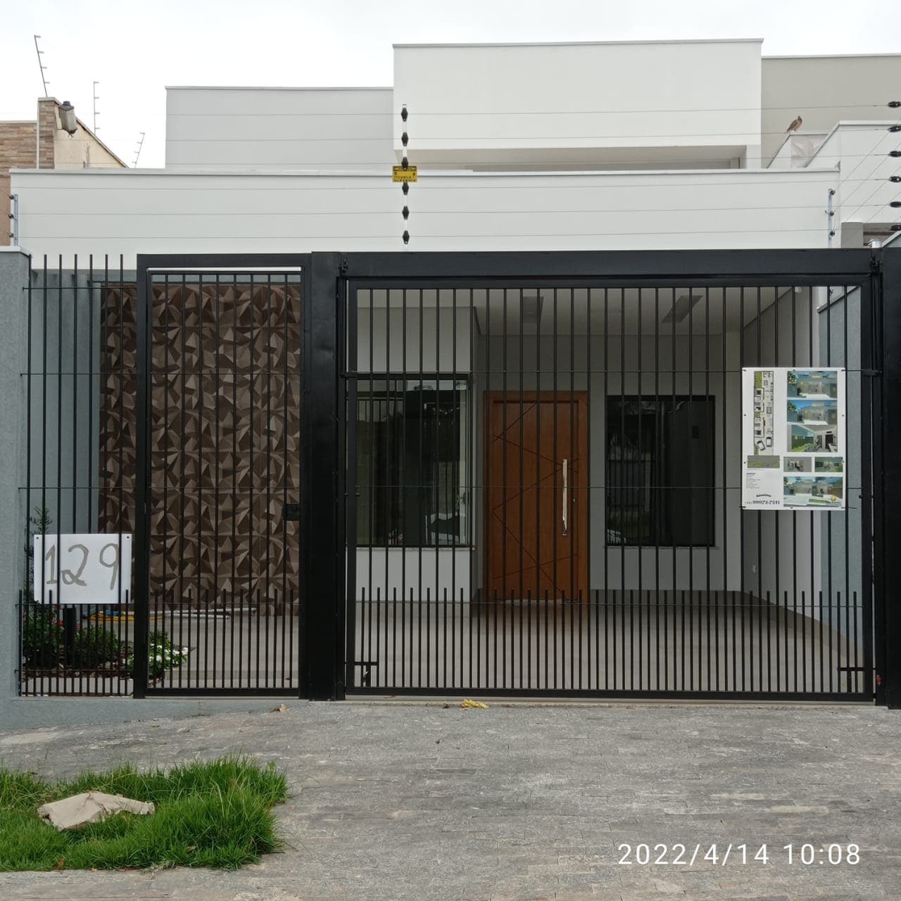 Casa de Alto Padrão com Área Gourmet - Maringá - Miniatura 2